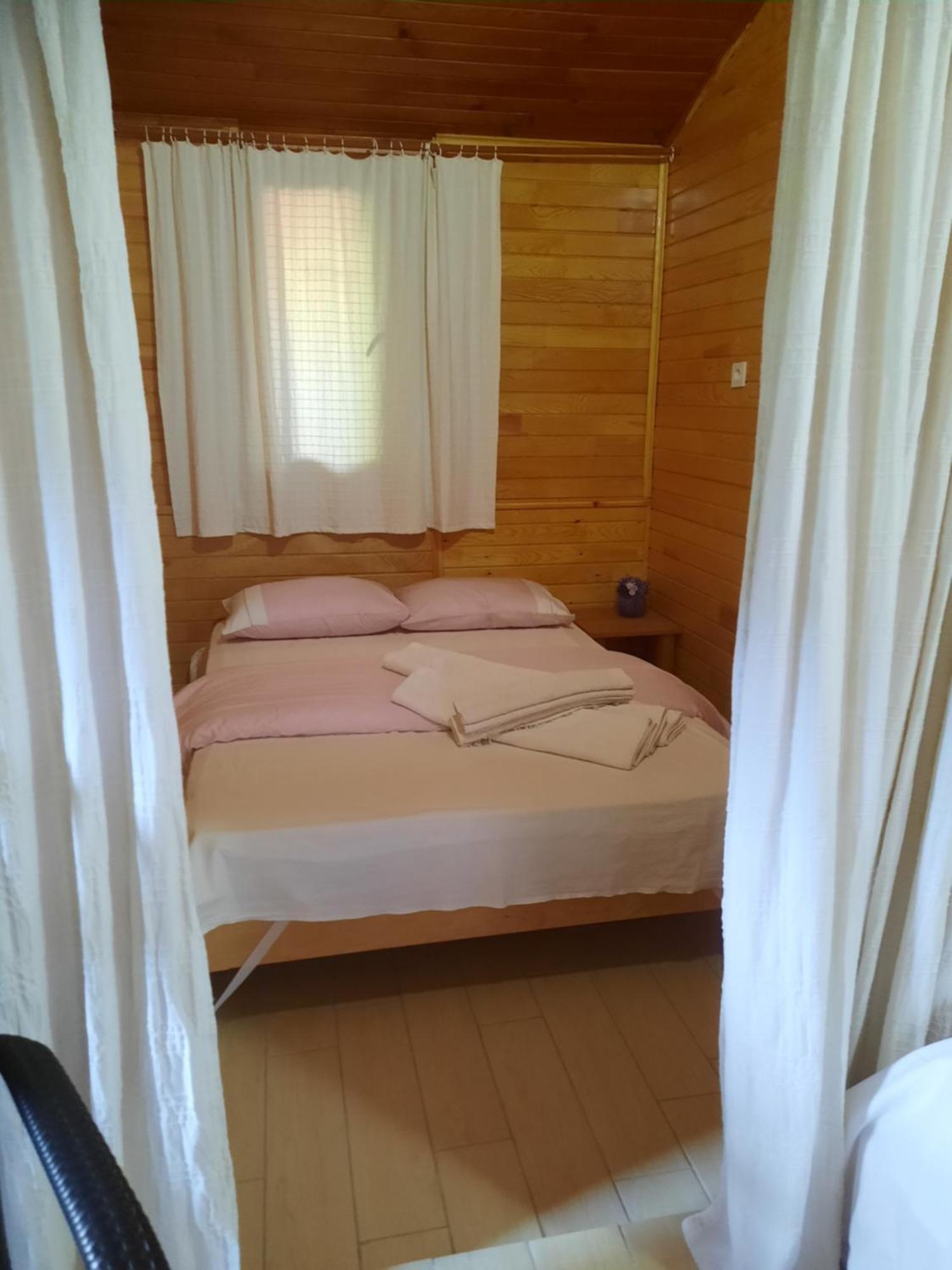 Cirali Kus Yuvasi Panzió Szoba fotó